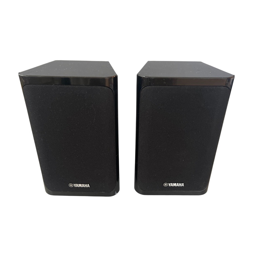Yamaha NS-B40 Bookshelf Speakers Pair Black 100W 6 Ohm Home Theater Surround